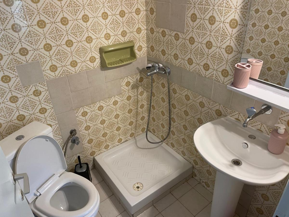 לריסוס Villa Maria Petru מראה חיצוני תמונה
