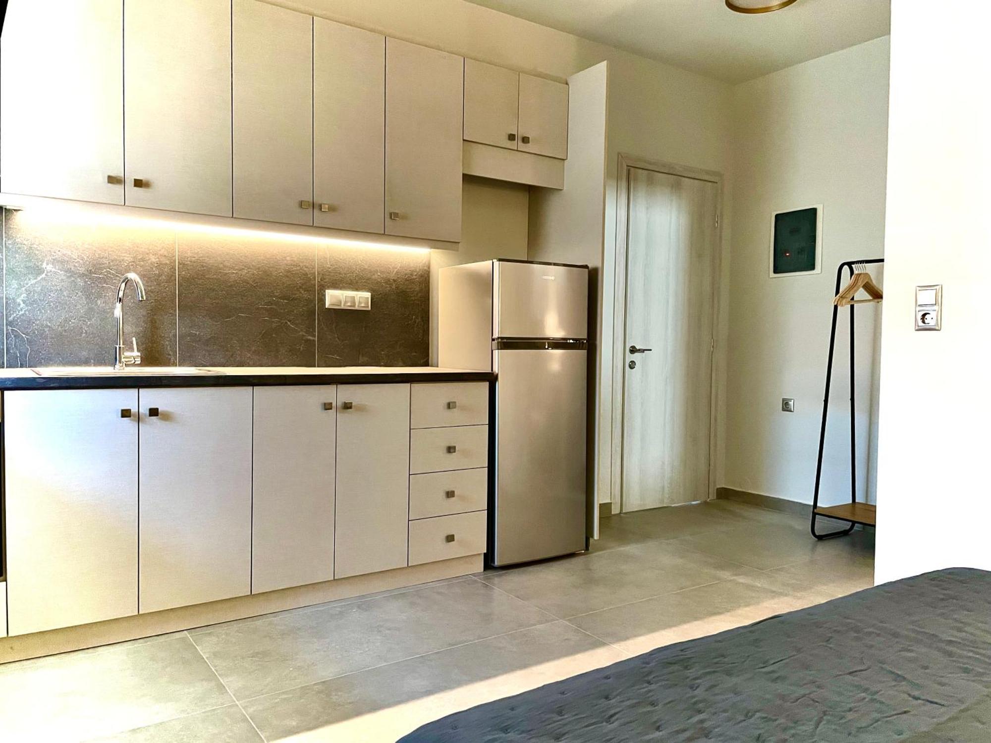 לריסוס Villa Maria Petru מראה חיצוני תמונה